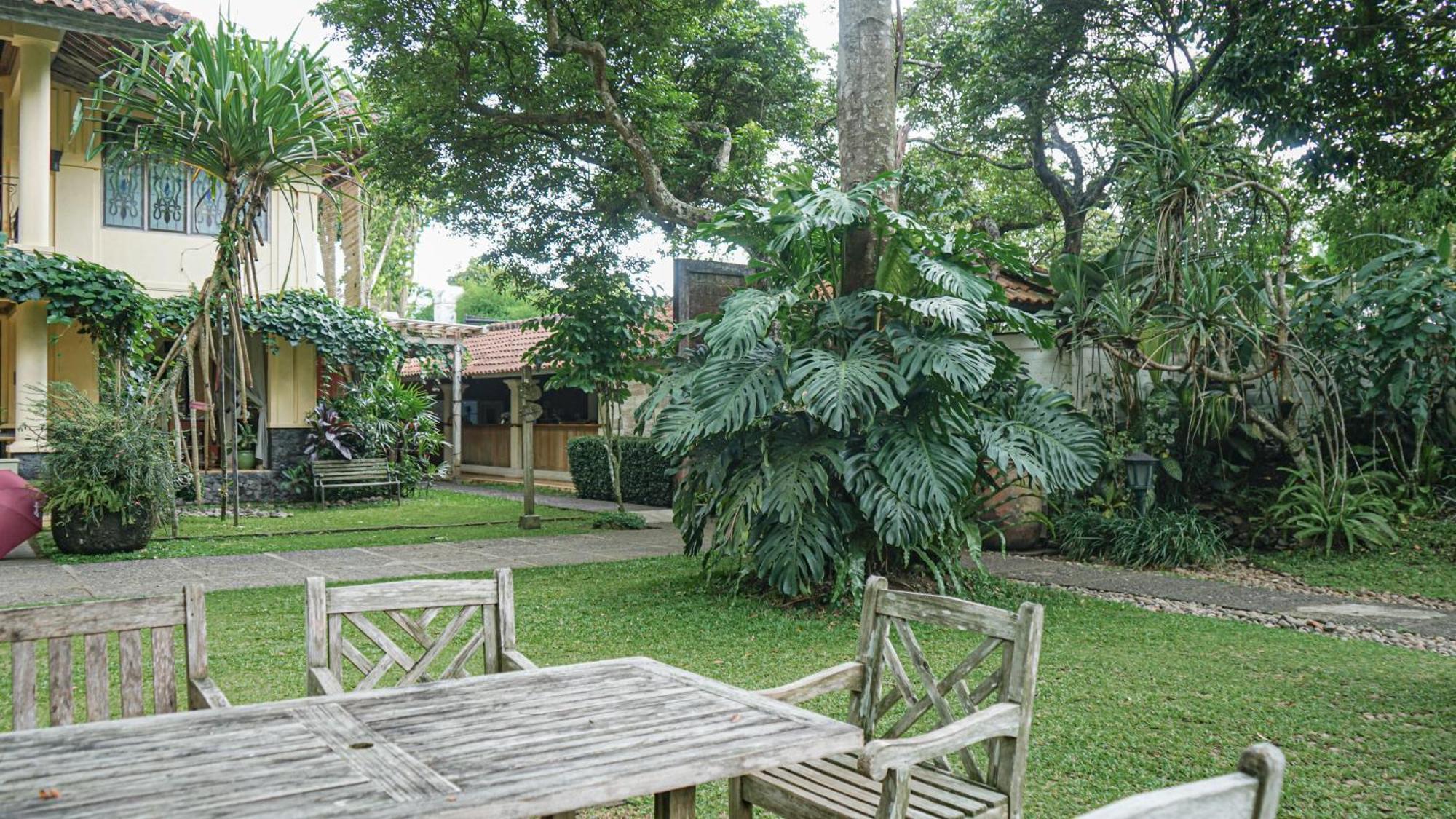 Kayu Arum Resort Salatiga Kültér fotó
